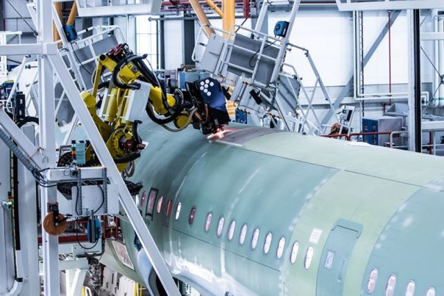 axis-robot-4th-a320-family-production-line-airbus-hamburg.jpg